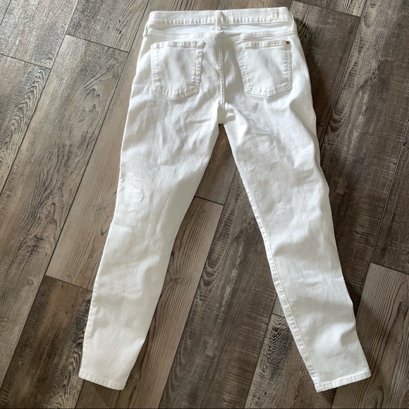7 for all Mankind white jeans with gold zippers - Picture 8 of 9